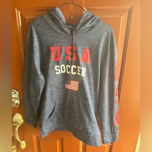 Mens Striker USA Soccer Sweater Adult Small Blue Football Sweatshirt - Picture 1 of 3